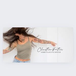 Meet your Posher, Christine